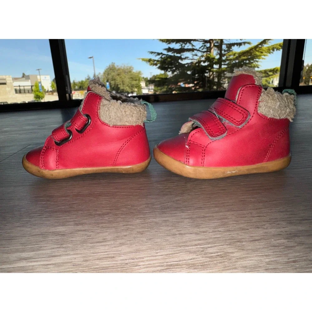 Ten Little Kids Red Velcro Shoes, 4.5